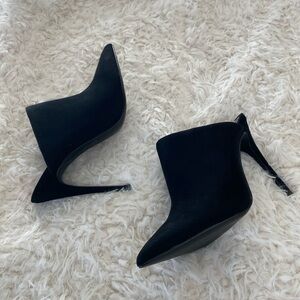 Steve Madden black mule heels